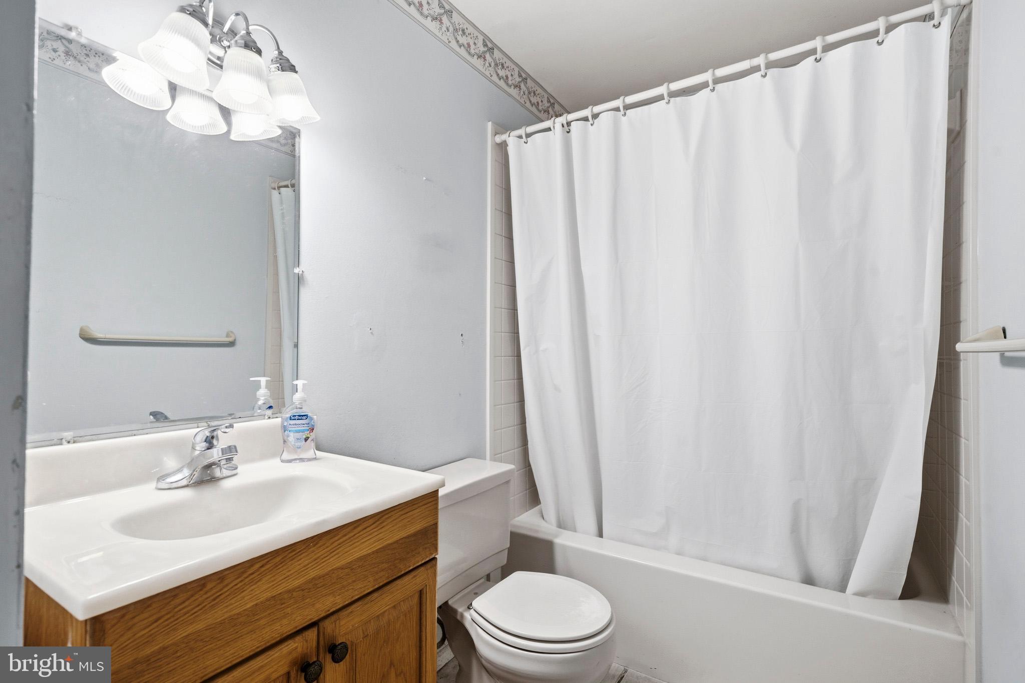215 Compton Road Waldorf, MD 20602 - Photo 13 of 32