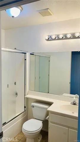 a view of a room with an empty space