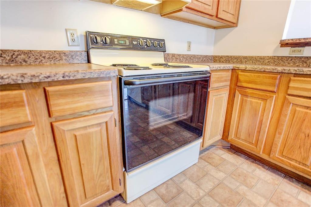 3966 Covington Drive, Unit 3966 Springfield, OH 45503 - Photo 11 of 22