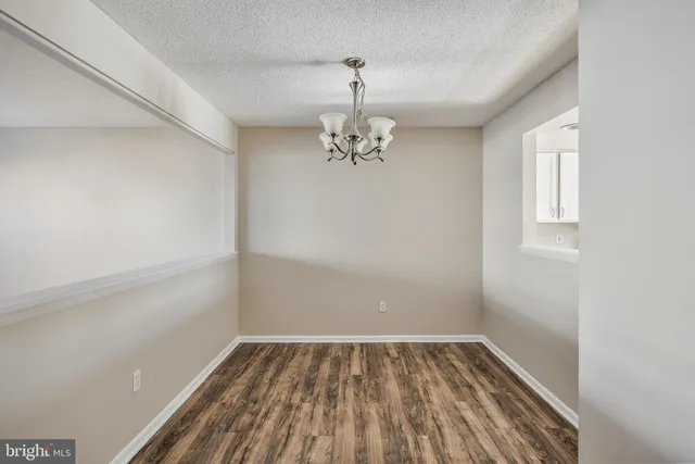 $2,350 | 49 Grant Lane, Berlin, NJ 08009