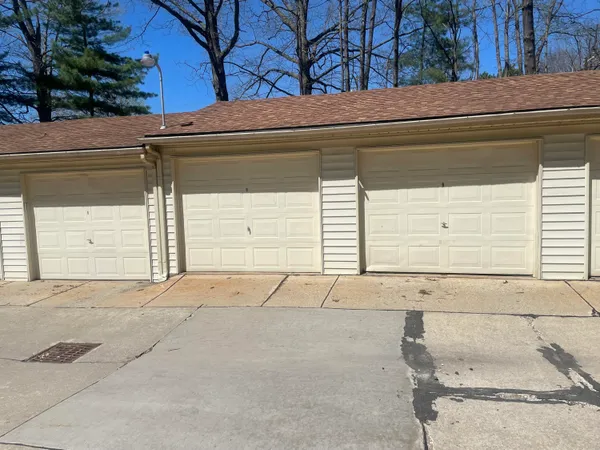 $199,900 | 35815 Hunter Avenue, Westland, MI 48185