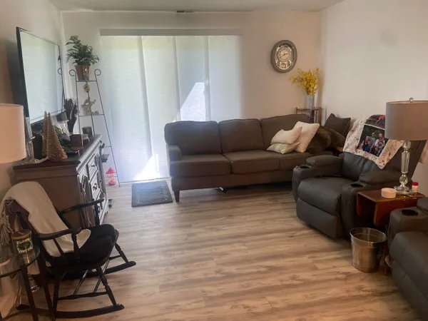 $199,900 | 35815 Hunter Avenue, Westland, MI 48185