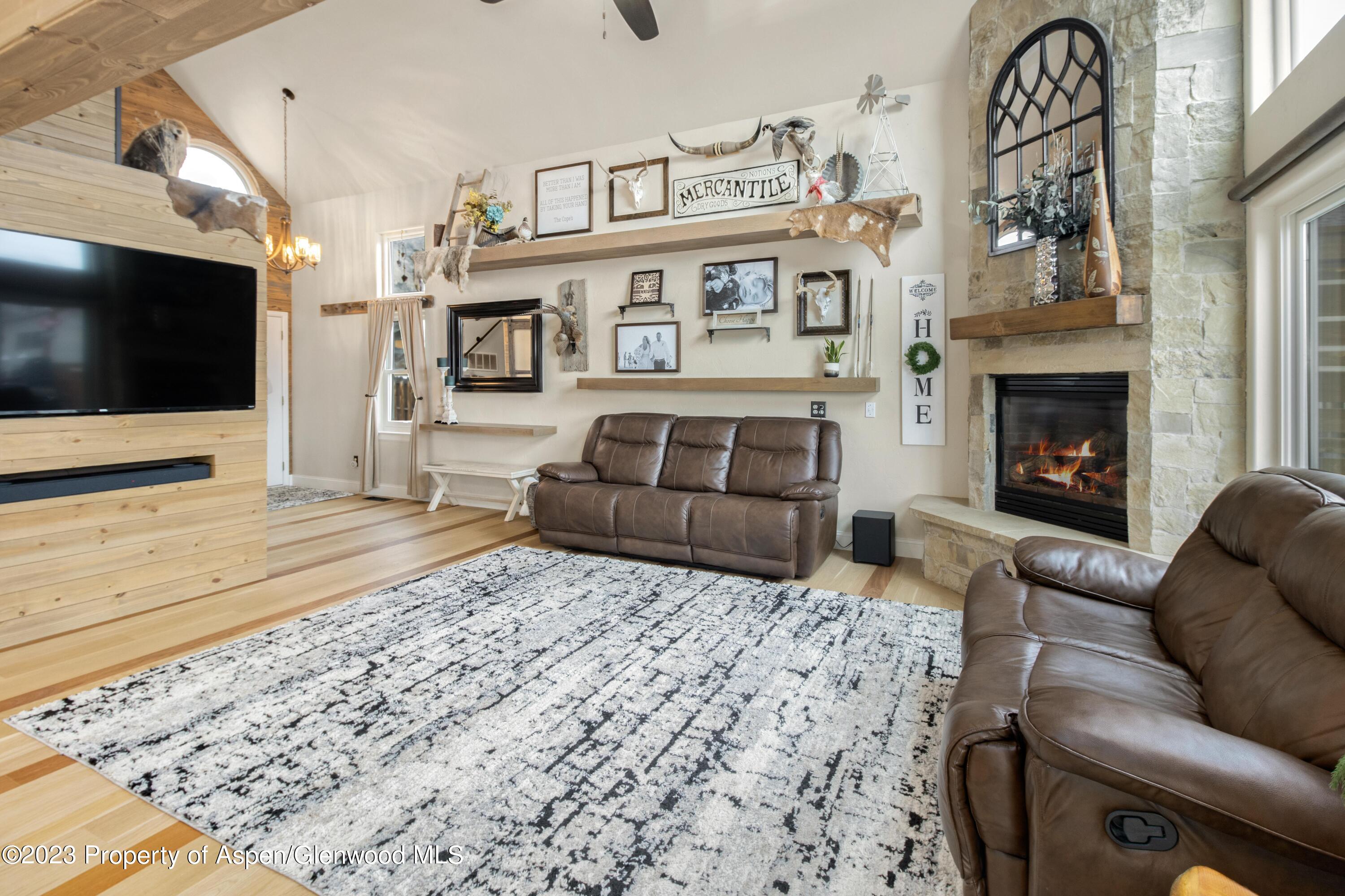 2556 Fairview Heights Court Rifle, CO 81650 - Photo 6 of 25 15