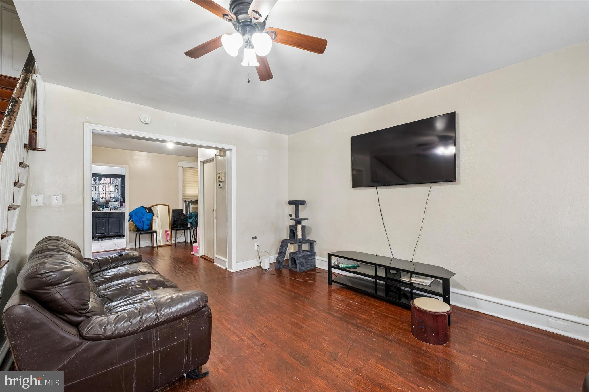 335 Margate Road Upper Darby, PA 19082 - Photo 2 of 25