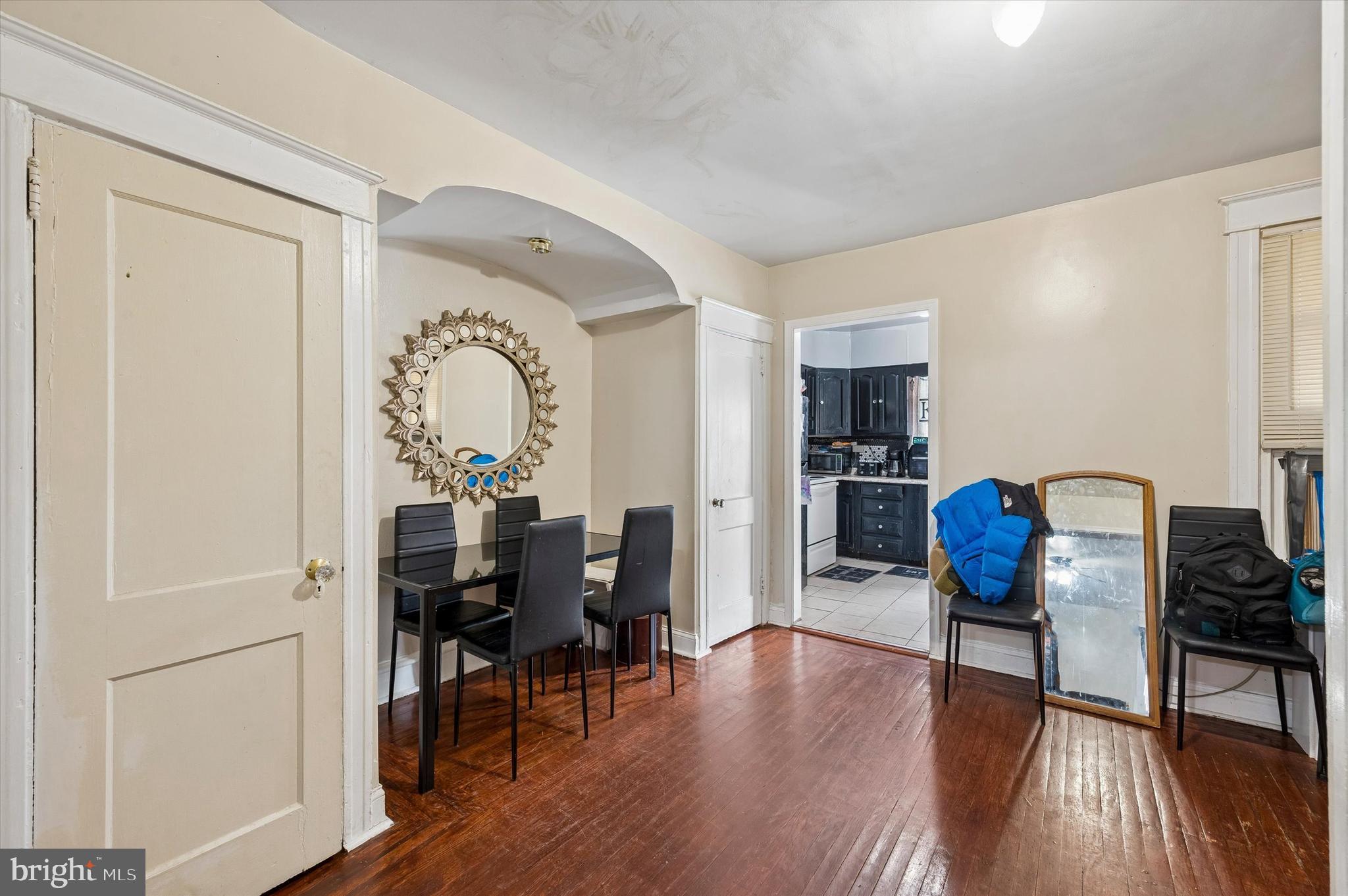 335 Margate Road Upper Darby, PA 19082 - Photo 6 of 25