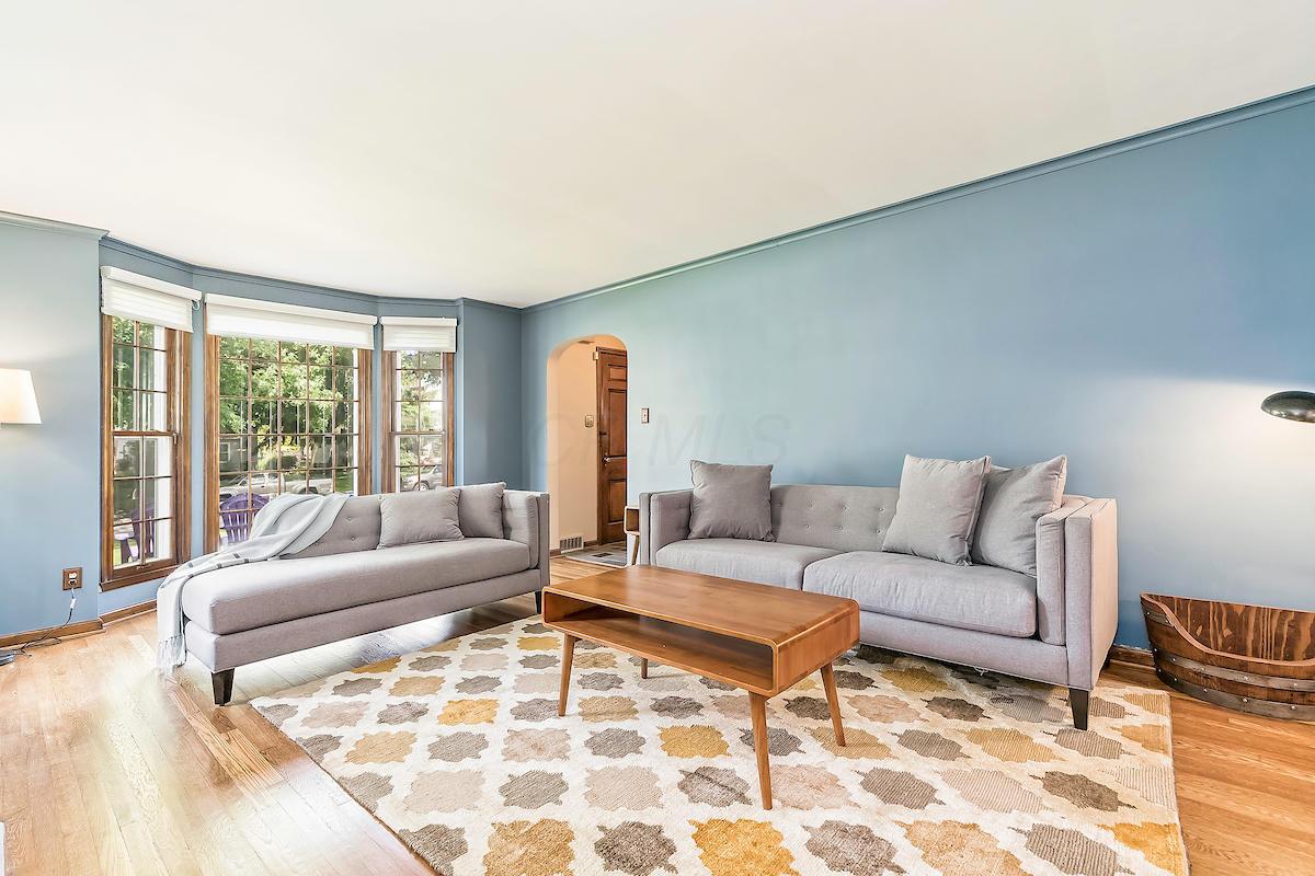 2706 Berwyn Road Columbus, OH 43221 - Photo 6 of 55