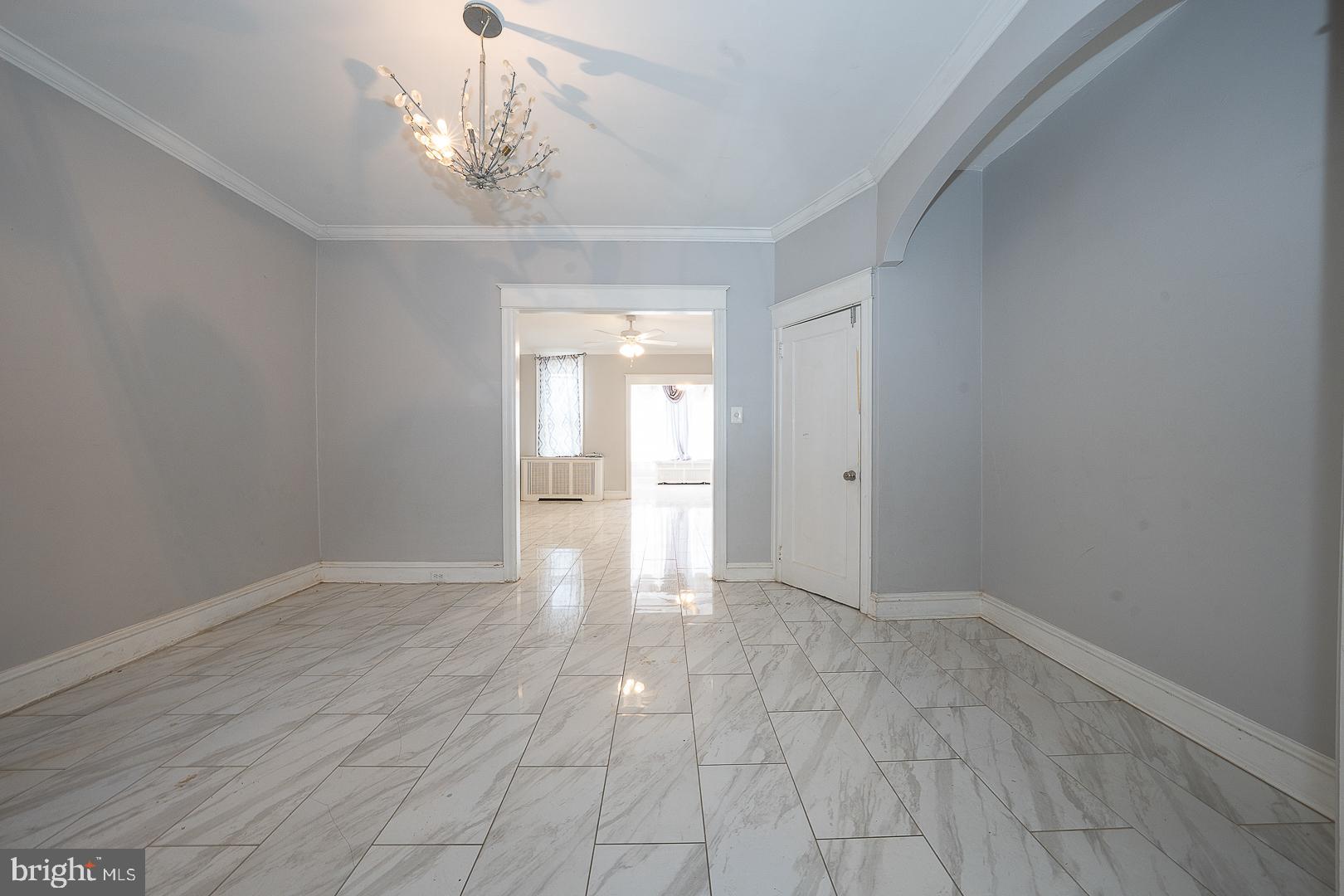 232 Copley Road Upper Darby, PA 19082 - Photo 15 of 47