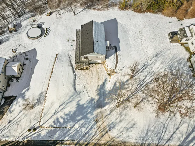 $888,800 | 10 Aqua Street, Lanesborough, MA 01237