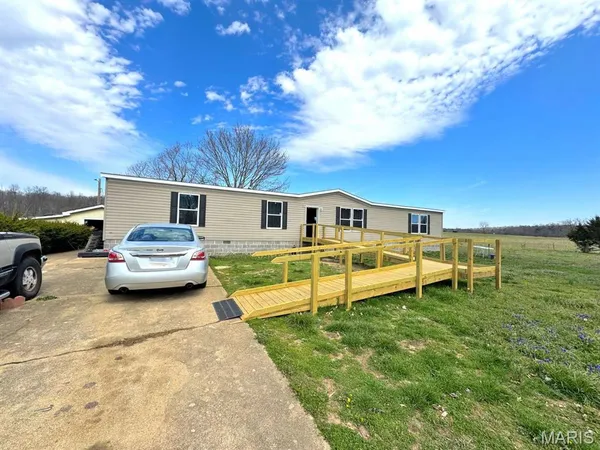 $239,900 | 1225 Madison 205, Fredericktown, MO 63645
