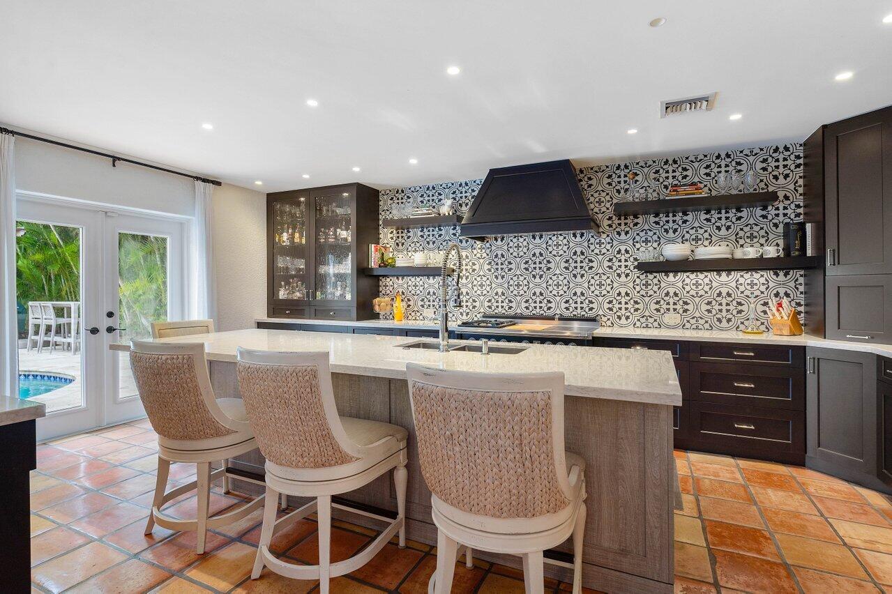 601 Phillips Drive Boca Raton, FL 33432 - Photo 12 of 56 Custom Kitchen