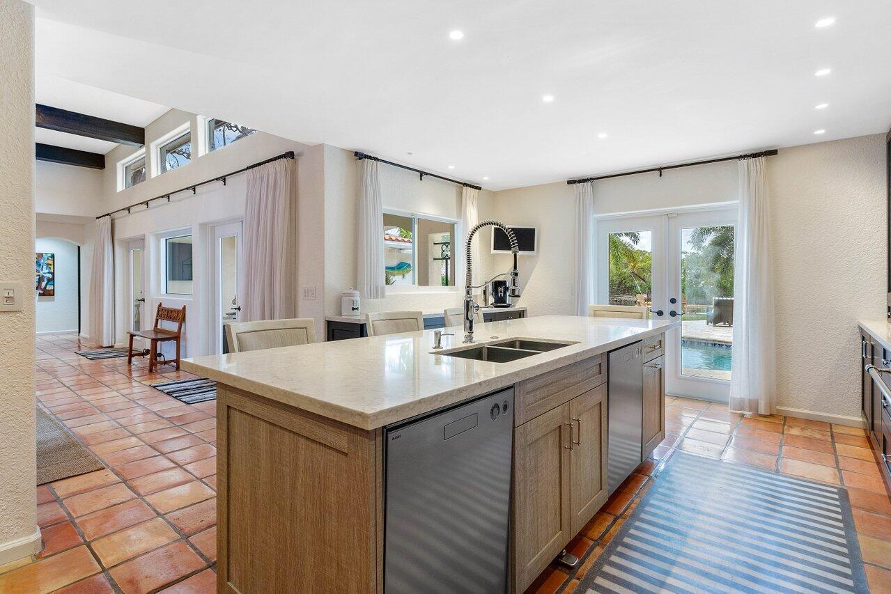 601 Phillips Drive Boca Raton, FL 33432 - Photo 17 of 56 Kitchen Island