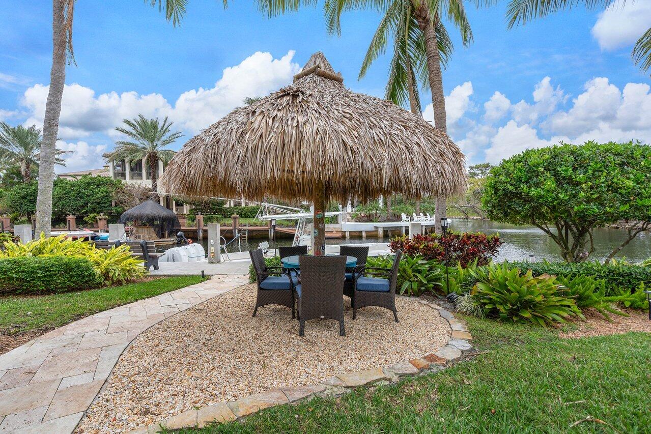 601 Phillips Drive Boca Raton, FL 33432 - Photo 40 of 56 Tiki Hut