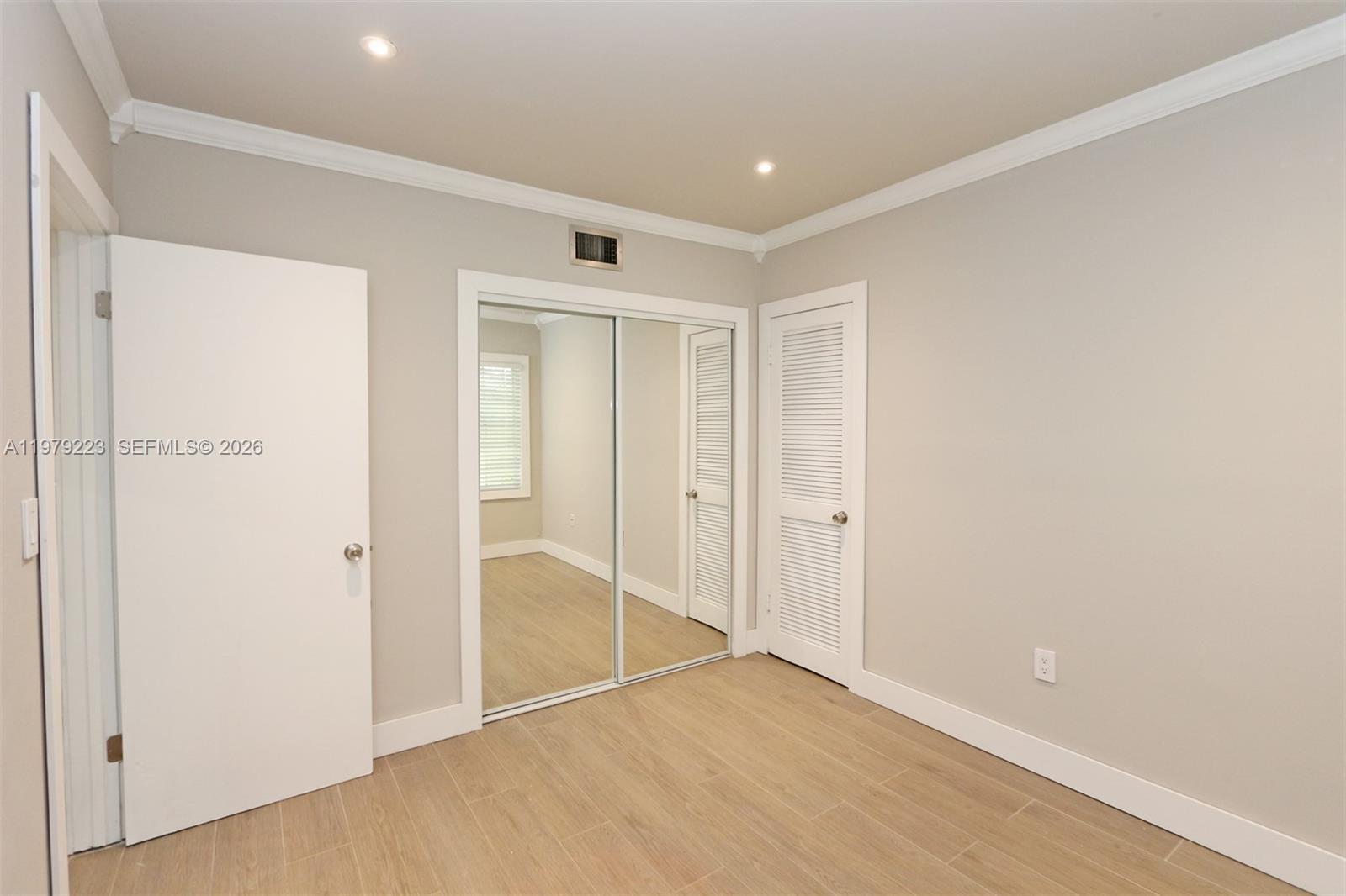 3395 Franklin Avenue, Unit D Miami, FL 33133 - Photo 14 of 21