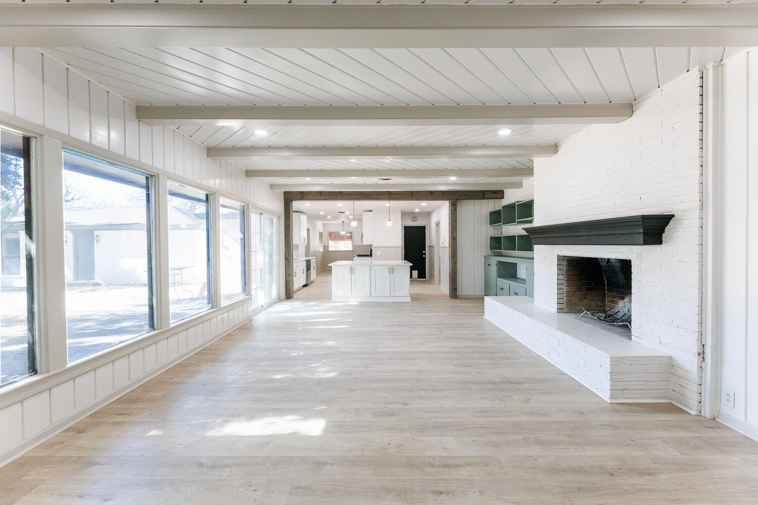 3513 45th Street Lubbock, TX 79413 - Photo 11 of 69 Living Area