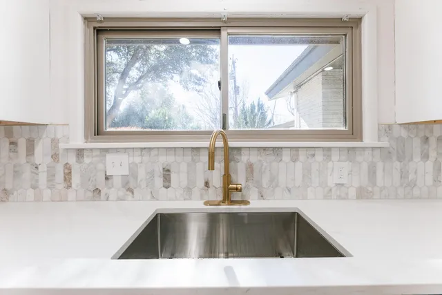 $415,000 | 3513 45th Street, Lubbock, TX 79413