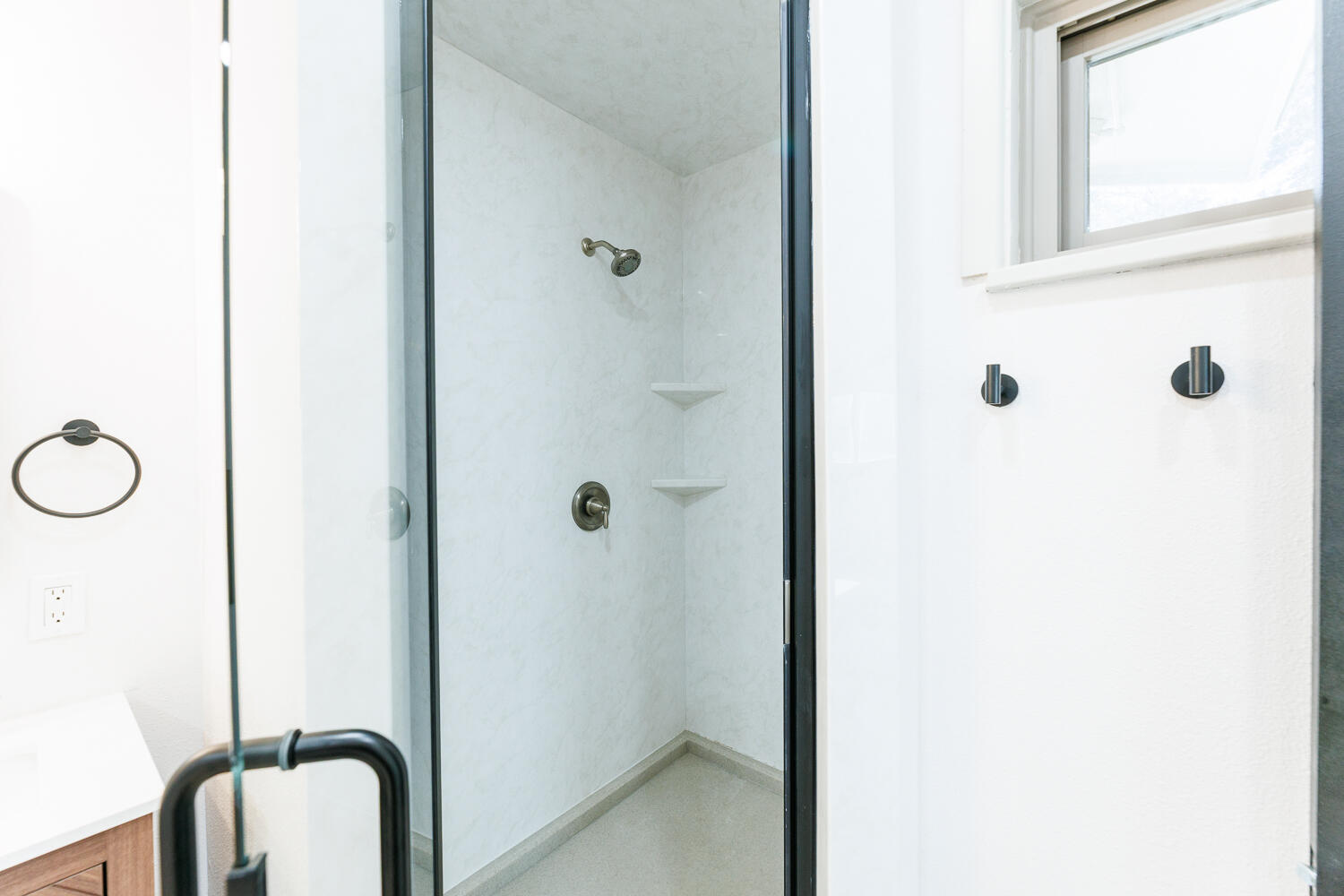 3513 45th Street Lubbock, TX 79413 - Photo 35 of 69 Primary Bathroom