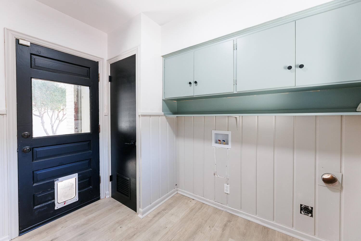 3513 45th Street Lubbock, TX 79413 - Photo 58 of 69 Utility Room