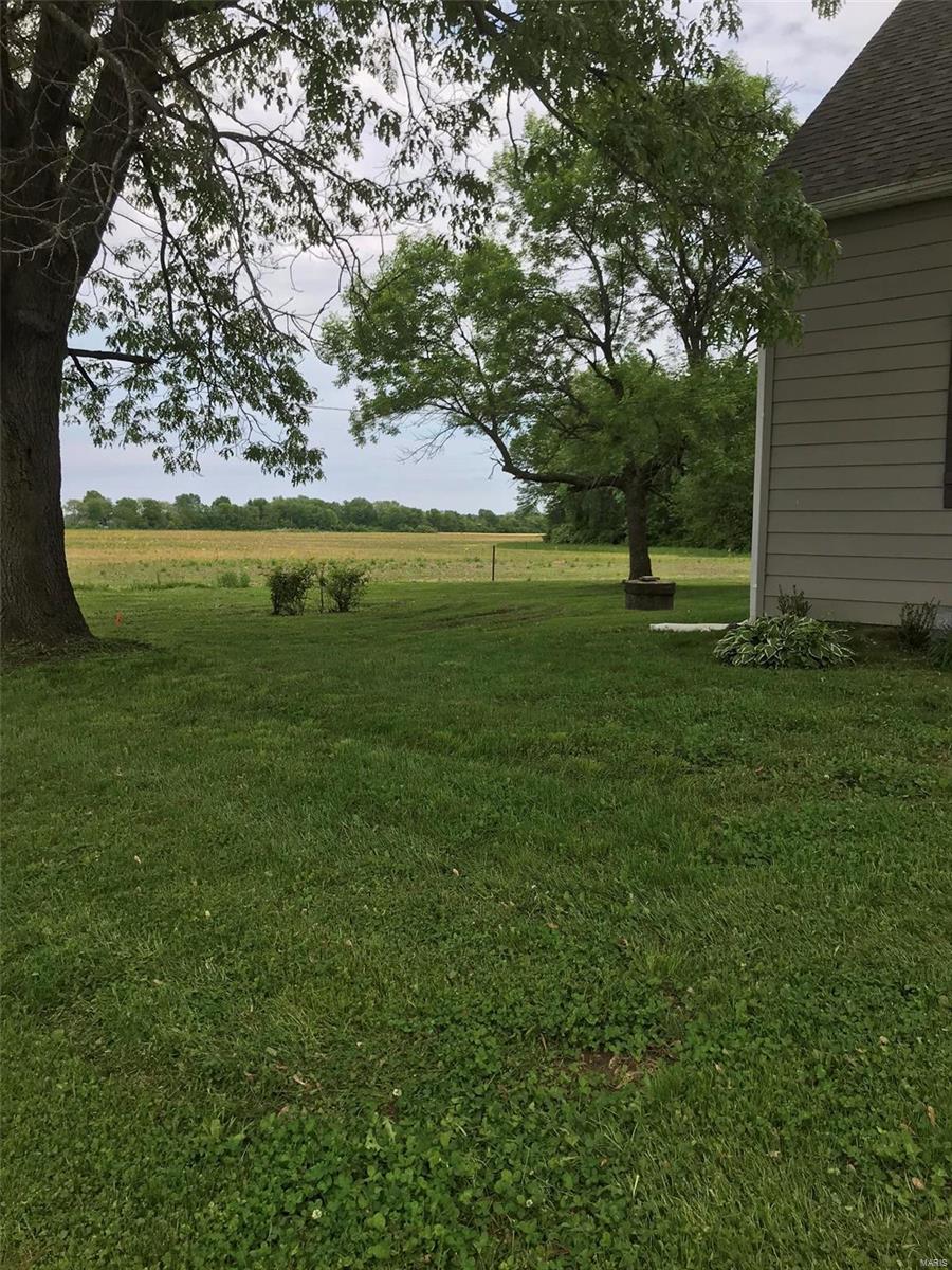 2700 Rentchler Road Belleville, IL 62221 - Photo 5 of 38