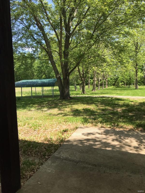 2700 Rentchler Road Belleville, IL 62221 - Photo 6 of 38