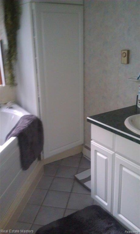 6489 Gardner Line Road Croswell, MI 48422 - Photo 9 of 9 BATHROOM