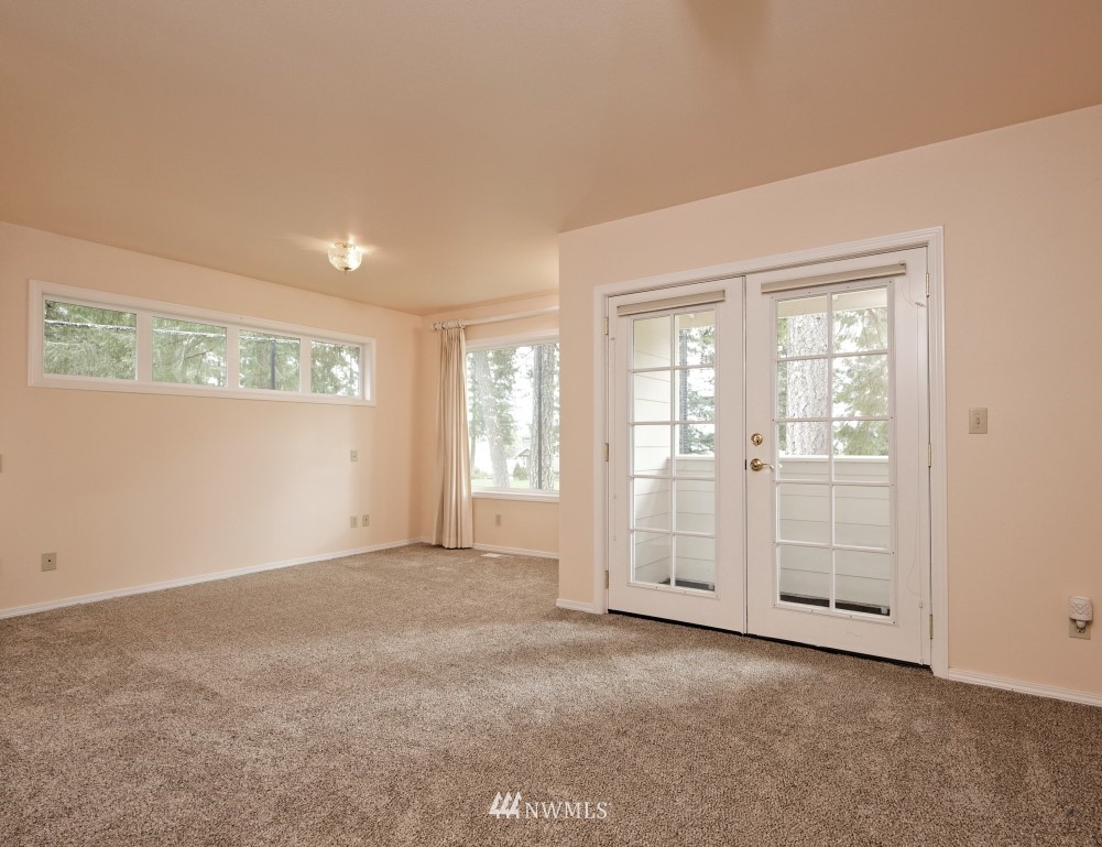 1371 East Old Ranch Road Allyn, WA 98524 - Photo 13 of 25 Gallery Image 13