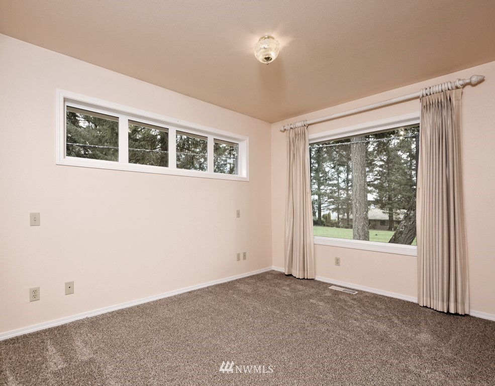 1371 East Old Ranch Road Allyn, WA 98524 - Photo 14 of 25 Gallery Image 14