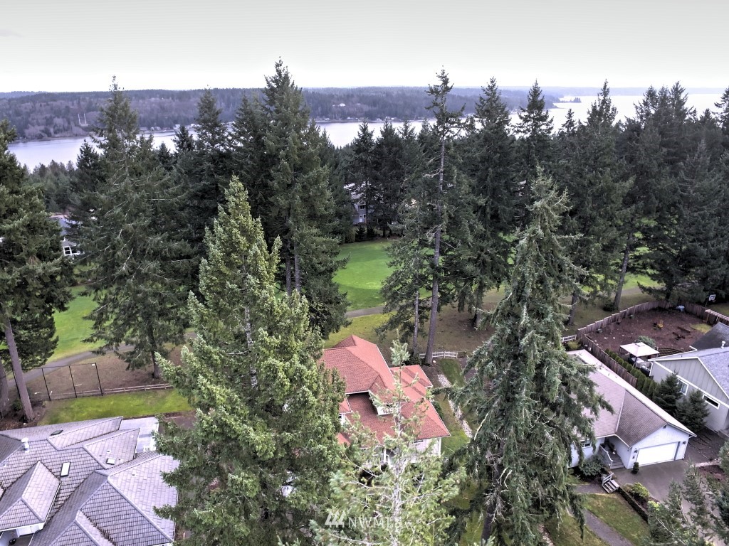 1371 East Old Ranch Road Allyn, WA 98524 - Photo 3 of 25 Gallery Image 3