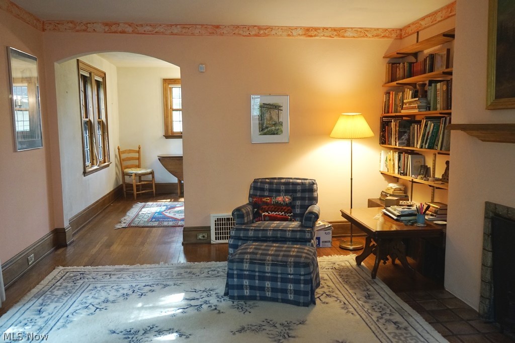 3432 Clarendon Road Cleveland, OH 44118 - Photo 5 of 21 Gallery Image 5