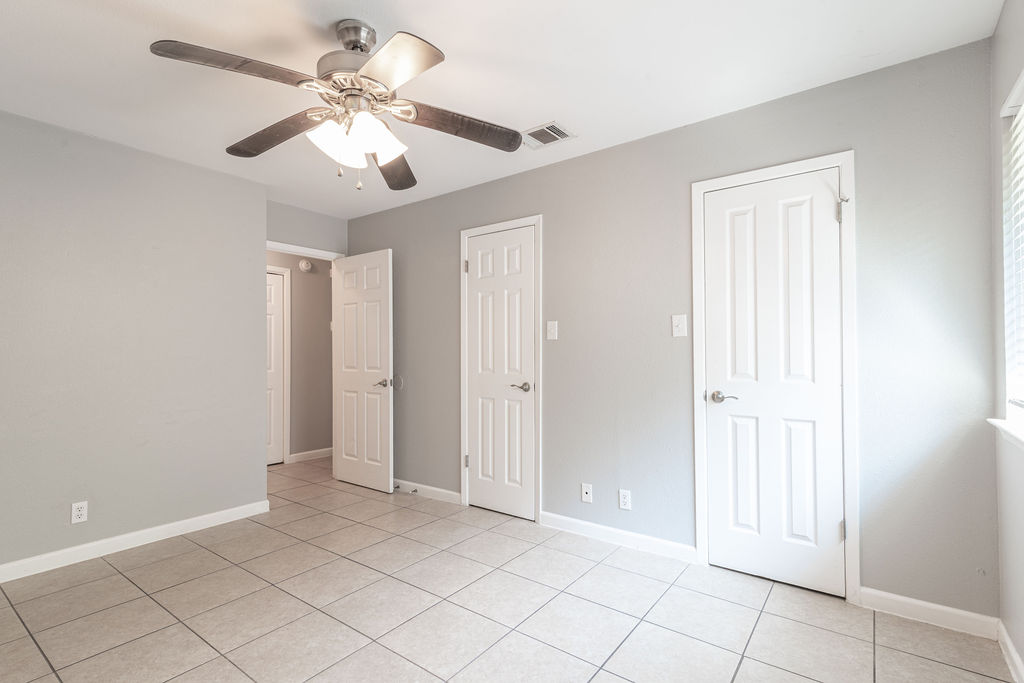 1810 Nicole Circle, Unit B Round Rock, TX 78664 - Photo 15 of 30 a view of an empty room