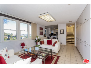 1400 North Tigertail Road Los Angeles, CA 90049 - Photo 16 of 34 Gallery Image 16