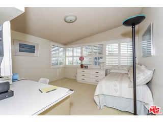 1400 North Tigertail Road Los Angeles, CA 90049 - Photo 22 of 34 Gallery Image 22