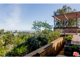 1400 North Tigertail Road Los Angeles, CA 90049 - Photo 26 of 34 Gallery Image 26
