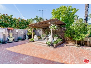 1400 North Tigertail Road Los Angeles, CA 90049 - Photo 27 of 34 Gallery Image 27