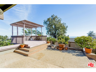 1400 North Tigertail Road Los Angeles, CA 90049 - Photo 29 of 34 Gallery Image 29