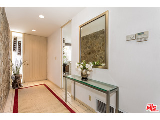 1400 North Tigertail Road Los Angeles, CA 90049 - Photo 5 of 34 Gallery Image 5