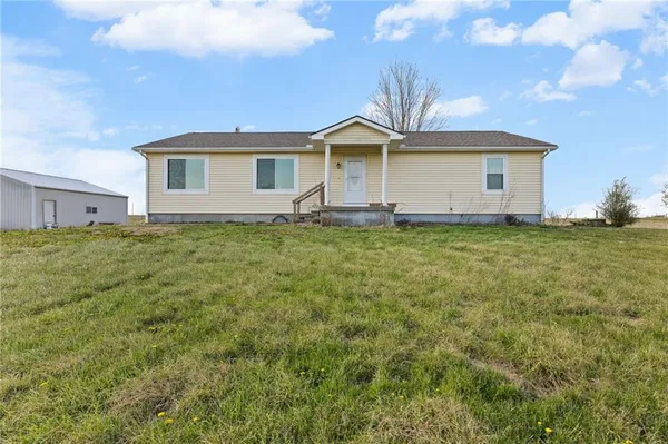 $375,000 | 3080 Ellis Road, Richmond, KS 66080