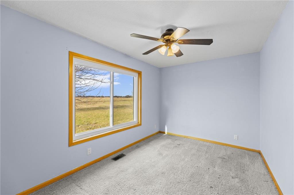 3080 Ellis Road Richmond, KS 66080 - Photo 21 of 65