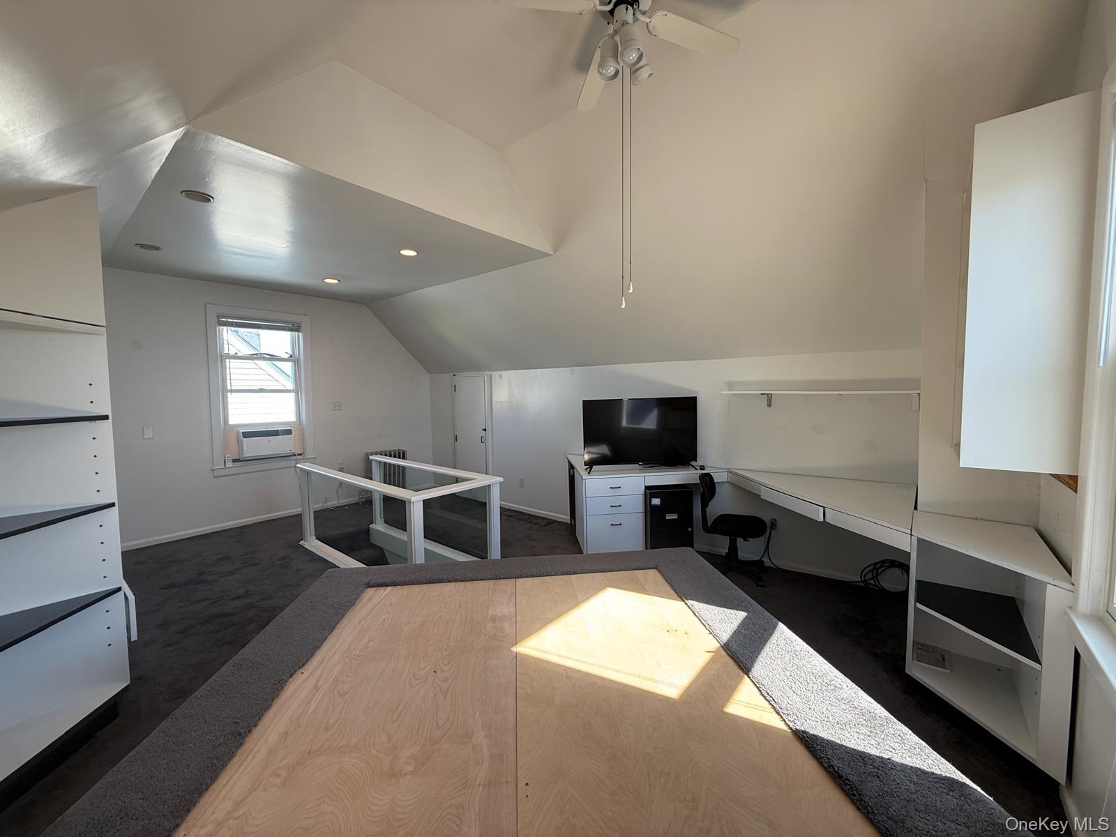 33 Carstairs Road Valley Stream, NY 11581 - Photo 11 of 22