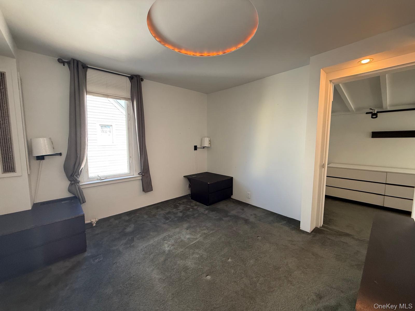 33 Carstairs Road Valley Stream, NY 11581 - Photo 13 of 22