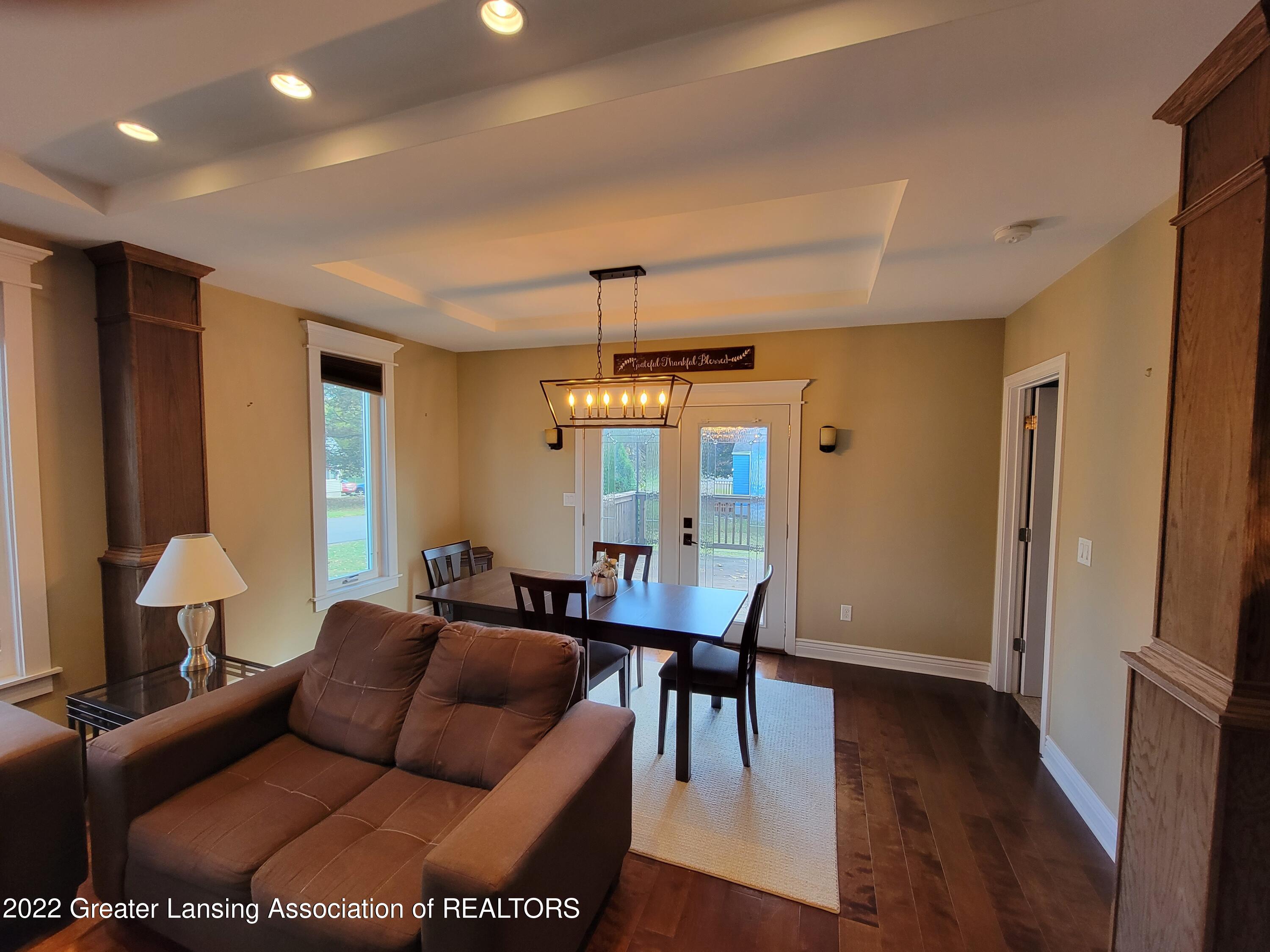 856 Brentwood Road Jackson, MI 49202 - Photo 18 of 36 Dining Room