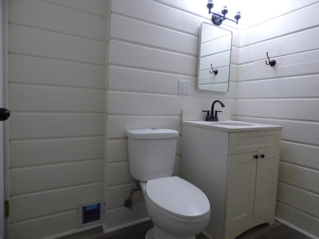 1947 Church Street Beloit, WI 53511 - Photo 15 of 24