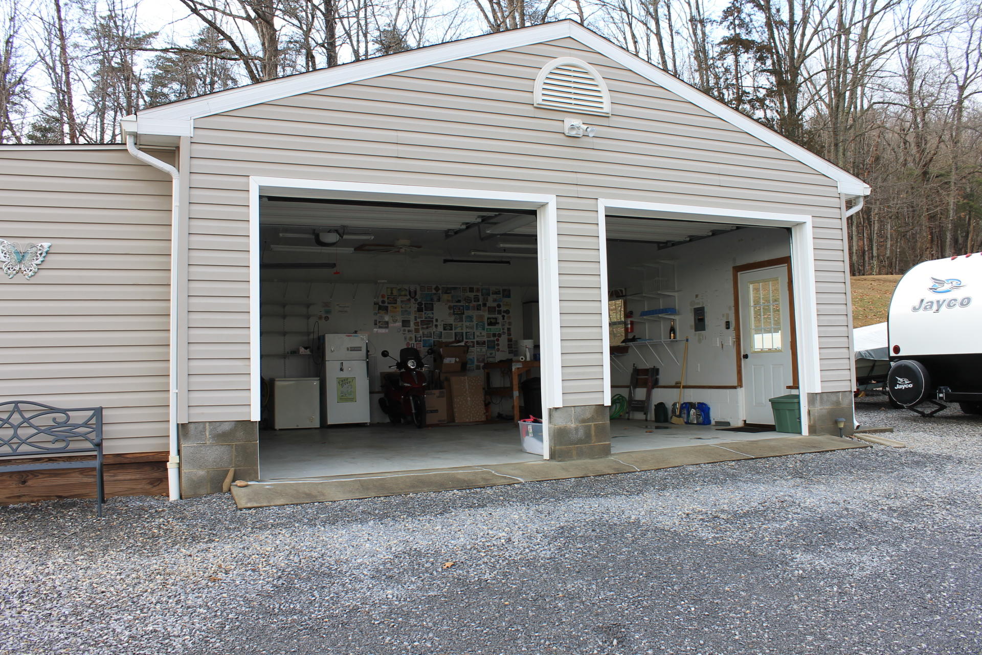 646 Alpine Road Buchanan, VA 24066 - Photo 23 of 26 Garage L front