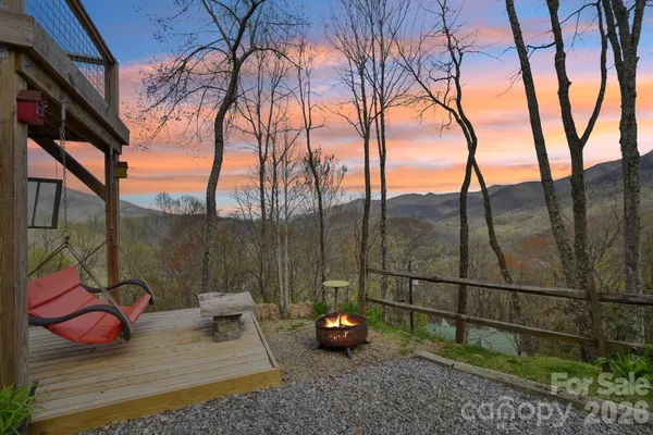 $424,000 | 1426 Setzercove Road, Maggie Valley, NC 28751