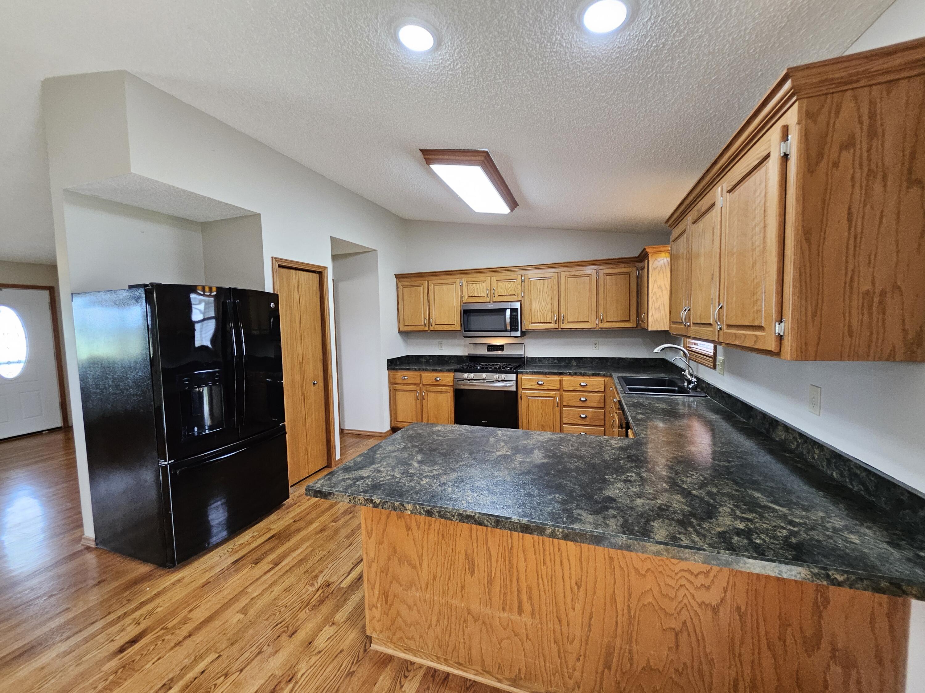 1583 17th Street Monett, MO 65708 - Photo 11 of 50 20260730_132856