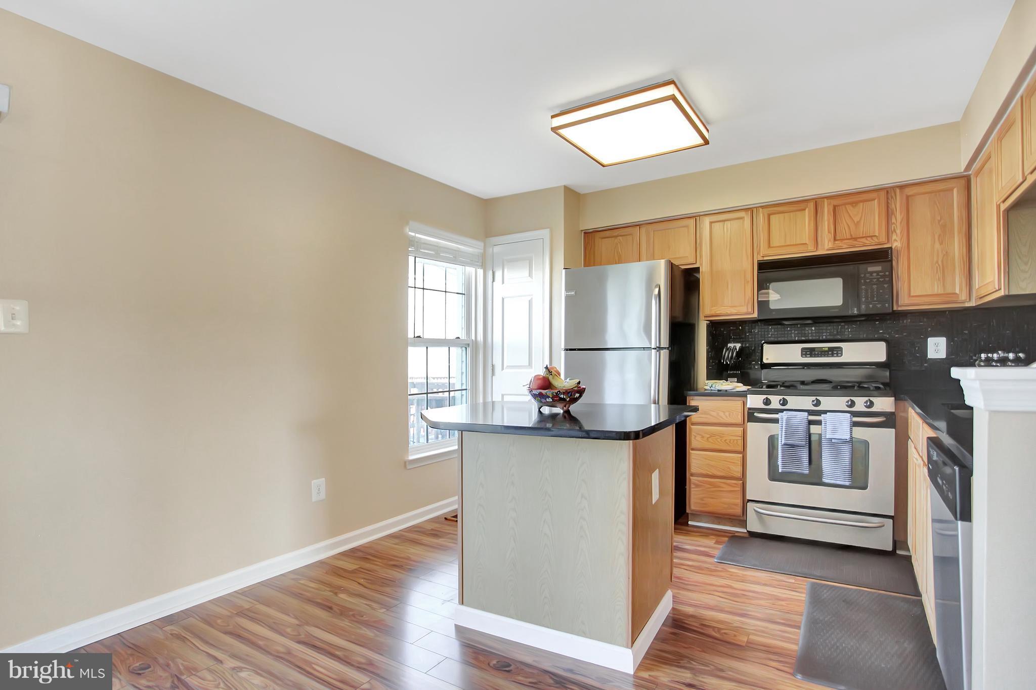 6496 Topsails Lane Springfield, VA 22150 - Photo 12 of 21 Kitchen With Stainless Appliances
