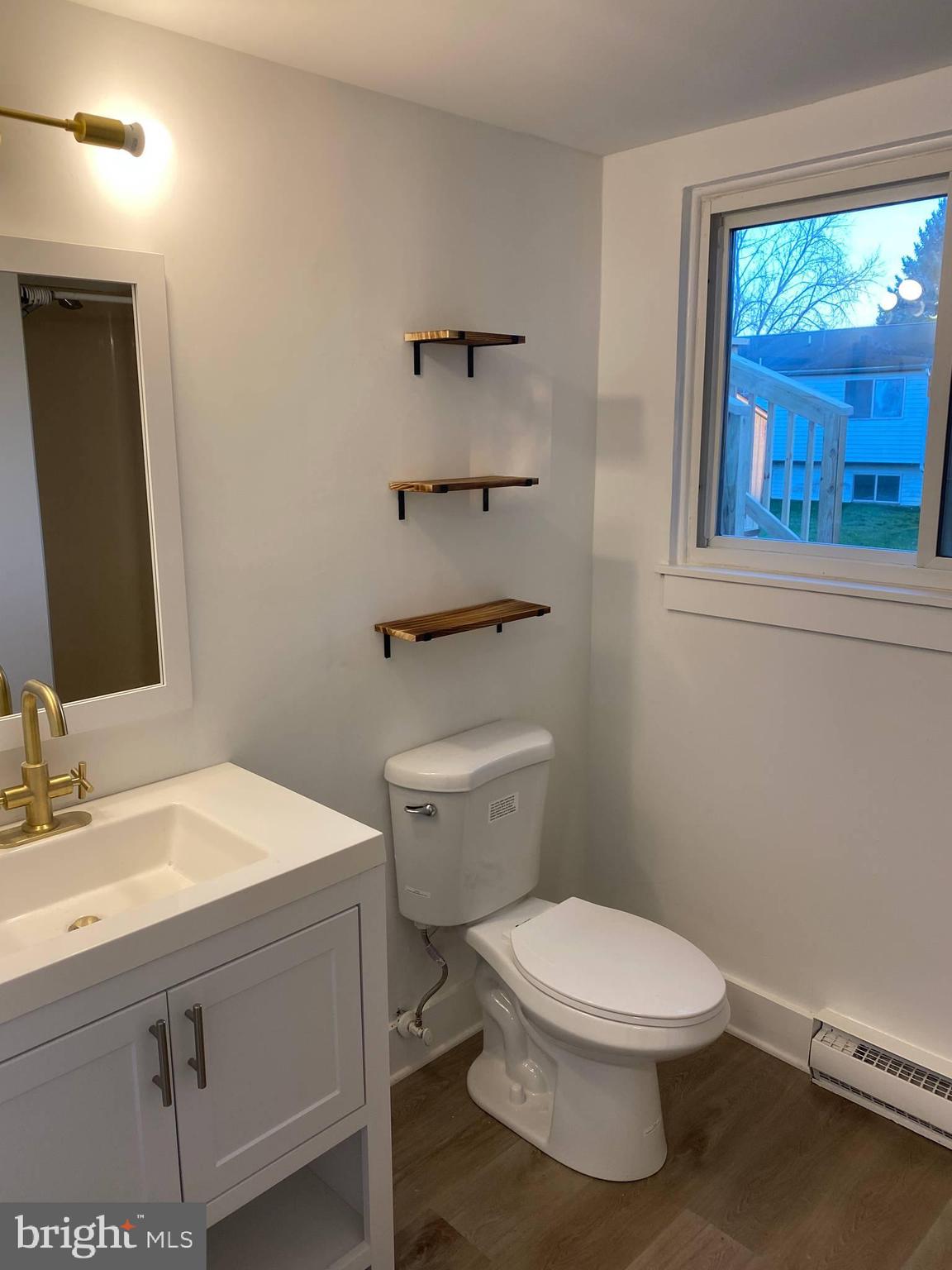 172 Petersburg Road Lititz, PA 17543 - Photo 7 of 23