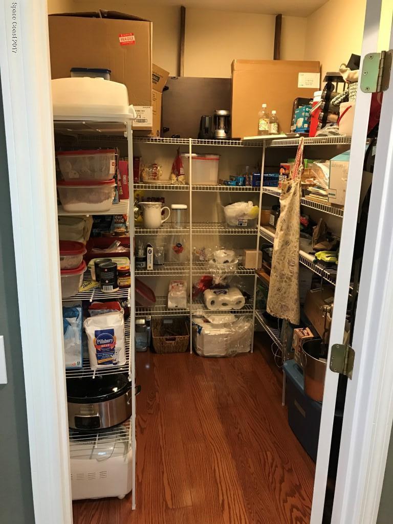 3999 Sparrow Hawk Road Melbourne, FL 32934 - Photo 16 of 25 Pantry