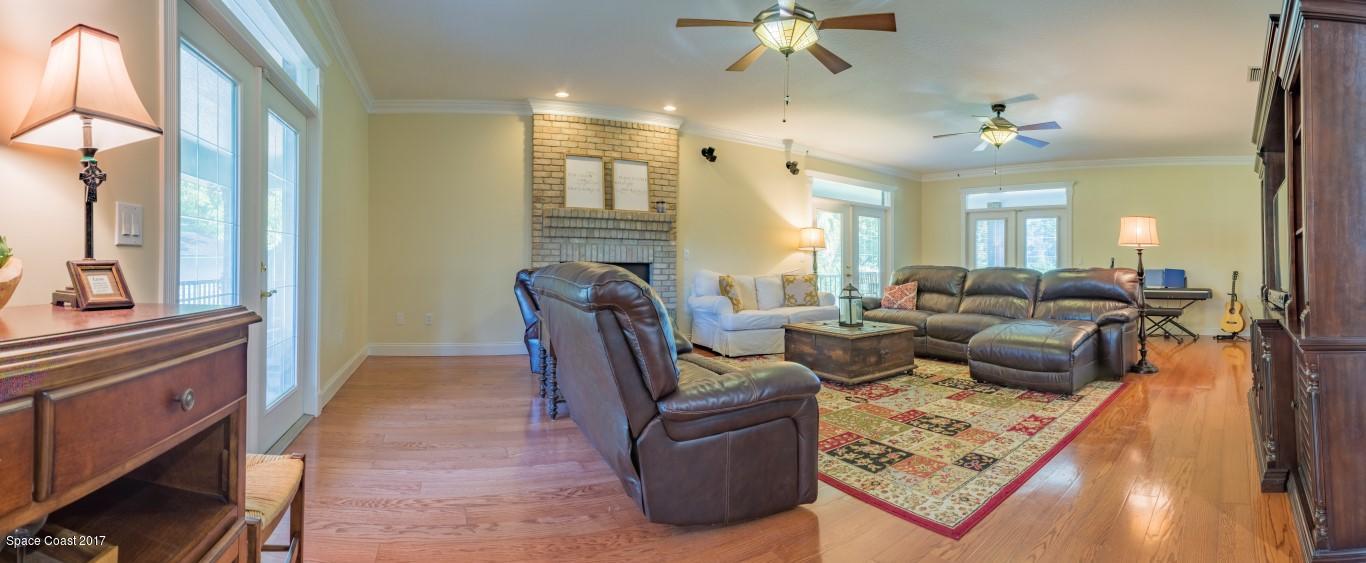 3999 Sparrow Hawk Road Melbourne, FL 32934 - Photo 10 of 25 Living Room