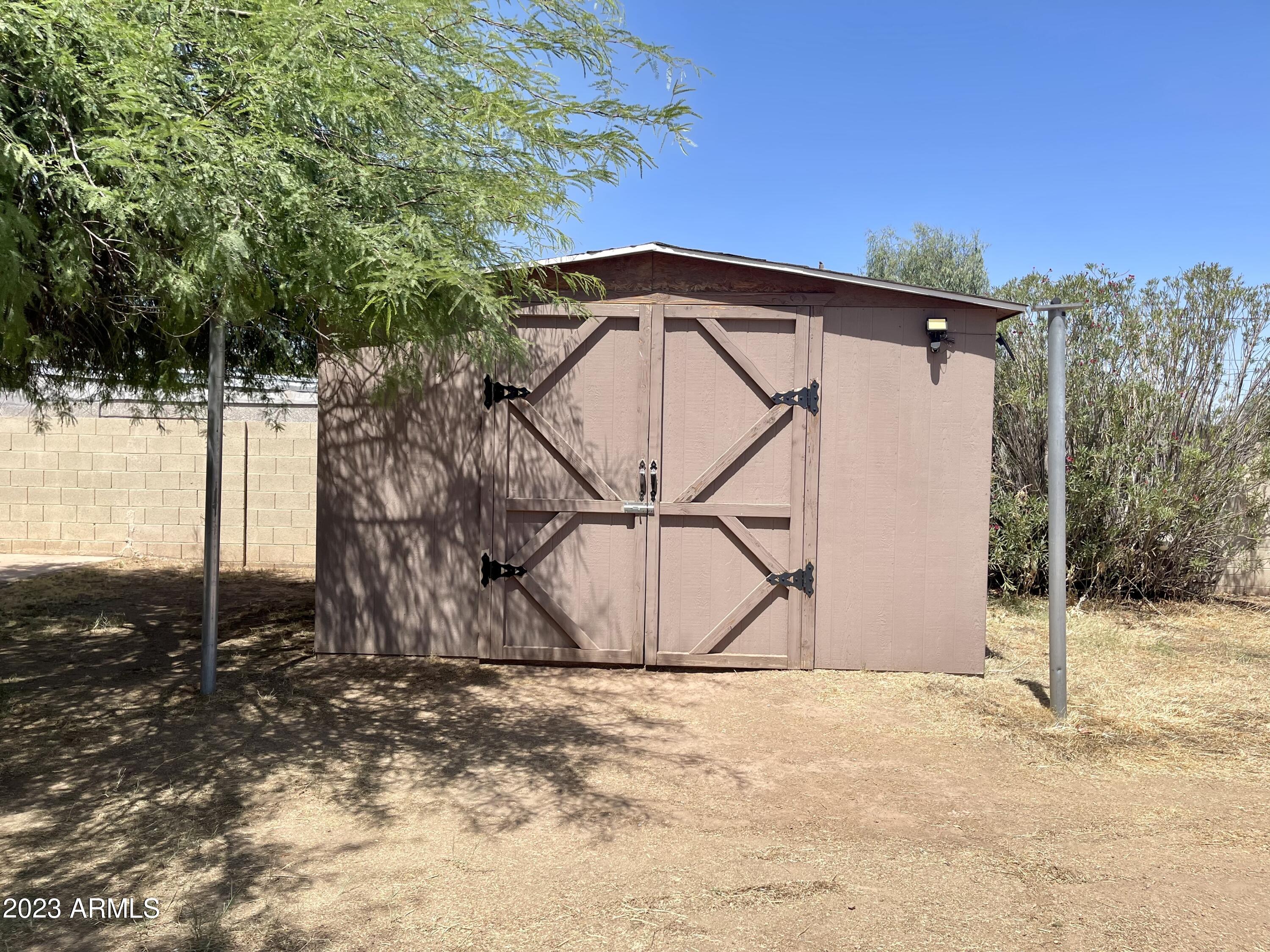 1830 West Chipman Road Phoenix, AZ 85041 - Photo 16 of 19 DA21B7D7-C777-4FF8-939B-A03C7E9C686E