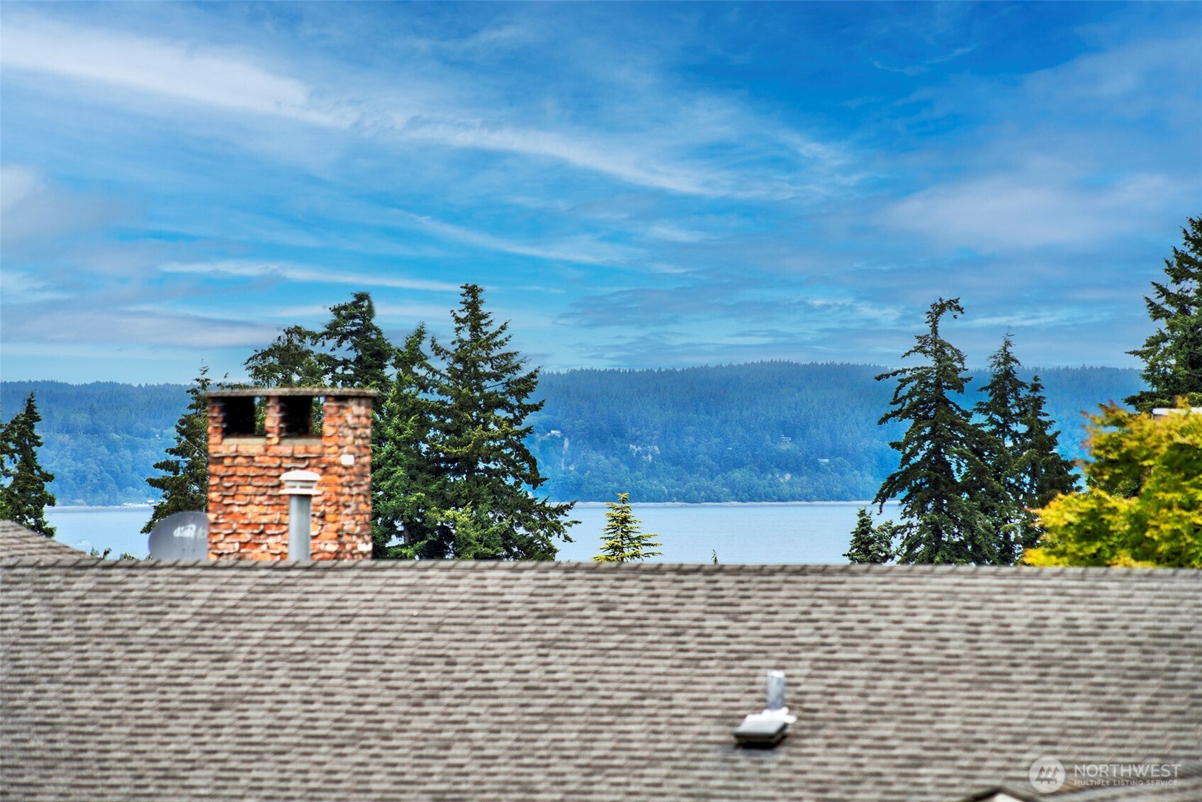 7026 156th Street Southwest Edmonds, WA 98026 - Photo 6 of 29